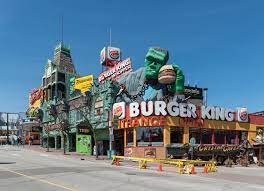 How does she know indonesia? File Visitor Attractions And Restaurants Clifton Hill Niagara Falls On 20170418 1 Jpg Wikimedia Commons