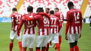 Sivasspor ile ilgili tüm spor ve transfer haberleri, fikstür, puan durumu, maç sonuçları, sezon kadrosu, foto ve video galerisi fanatik'te. Sivasspor Konyaspor U Gecti Seriyi Devam Ettirdi Sozcu Gazetesi