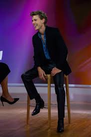 Mi icono de estilo en 2022 es Austin Butler (y ahora solo quiero vestir  como él) | Vogue España