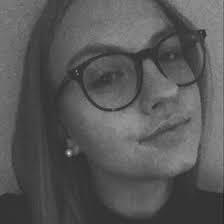 Sophia Moser's Instagram, Twitter & Facebook