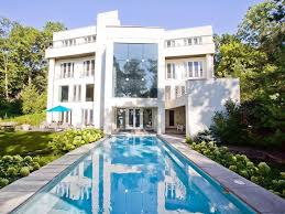 Cabin rentals are the perfect accommodation when you need to spend time in lake geneva's great outdoors, but don't want to sleep under the stars. 16 Lakefront Airbnbs To Rent For A Summer Getaway From Chicago Lake Geneva Wisconsin Vacation Vacation Home Rentals