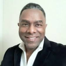 Lisa Fiene's Instagram, Twitter & Facebook