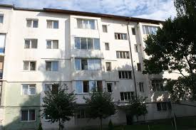 Lista blocurilor de locuinţe cuprinse în programul naţional multianual privind creşterea performanţei energetice a blocurilor de locuinţe, cu finanţare în anul 2015. Reabilitare Cu ForÅ£a AdministraÅ£ia CreÅ£u Acuzata Ca Iroseste Banii Europeni Pe Lucrari De Care Nu E Nevoie