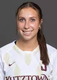 Ella Holmes's Instagram, Twitter & Facebook