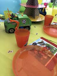 Paw patrol zentrale milchkarton basteln kinder spaß basteln mit kindern geburtstag geschenke projekte für kinder selbstgemachtes für kinder basteln für kinder. Kindergeburtstag Die Paw Patrol Party Bloggermumof3boys Mamablog
