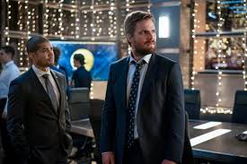 The cast of season 8 remained unchanged from season 7. Arrow Review Reset Season 8 Episode 6 Tell Tale Tv