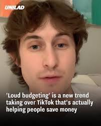 Ben Mccarroll's Instagram, Twitter & Facebook