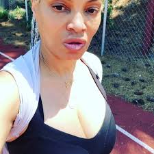 #SelfMotivated #SelfLove🖤