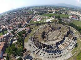 Santa maria 'e capua) is a town and comune in the province of caserta, part of the region of campania (southern italy). Noleggio Auto Matrimonio Santa Maria Capua Vetere