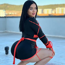 Melek Azad 💕 - YouTube