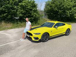 Optional was the mach 1 sports interior, which was optional on other mustang sportsroof models as well. Ford Holt Den Mustang Mach 1 Nach Deutschland Der Autotester De