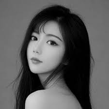 BIGBANG OT5, They wearing red clothes, Make them looks SMART, CHARISMATIC,  ELEGANT, HANDSOME, and Have A Verry Positive AURA, VIP's THank you, FOR  STILL LOVE BigBang and, Support BigBang, and BigBang always