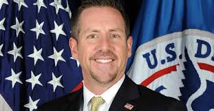 Archived: New ICE HSI Dallas chief committed to increasing law enforcement  partnerships to enhance public safety