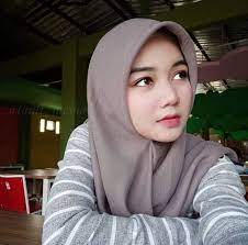  9 Foto Cewek Cantik Cocok Untuk Wallpaper Android Vertikal Wallpaper Memang Cocok Untuk Dijadikan Wallpaper Atau Screenl In 2021 Hijab Beautiful Hijab Aesthetic Girl
