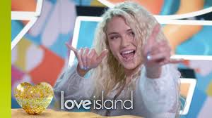 Meet Lucie Our Surfer Barbie Love Island 2019 Youtube