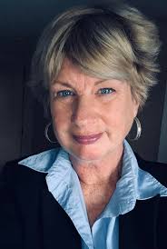 Leigh Anne Chambers, Realtor