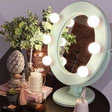 24 Best Lighted Makeup Mirror Designs 2020 Makeup Mirror Light Makeup Mirror With Lights