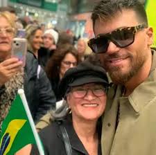 Welcome to Fans Of The W Game👍🏽 Helson Neidson