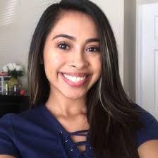 Lela Bean's Instagram, Twitter & Facebook