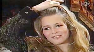 Born 25 august 1970) is a german model, actress, and fashion designer, based in the united kingdom. Back To The 90 S Claudia Schiffer Chanel Fashion Model 25 Years Old Interview In 1995 Youtube