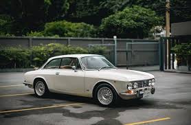 Image result for Bianco 1971 Alfa-Romeo