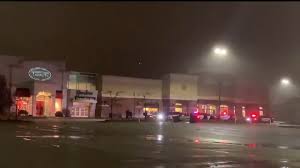 James dailey heard the shots from his kiosk at northpark mall, davenport. Police Say False Alarm Led To Large Police Response At Northpark Mall Wqad Com