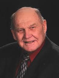 Karen Mummert's Instagram, Twitter & Facebook