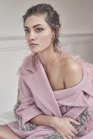 Model and businesswoman primarily known for her therealkylesister instagram account, which features photos from model shoots, daily experiences, and business ventures. 10 Things You Should Know About Phoebe Tonkin I D