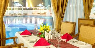 بوفيه غداء او عشاء في فندق قصر الرياض كوبون صفقات