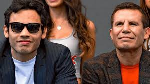 VIDEO: Julio César Chávez al borde de las lágrimas por la salud de su hijo  - TyC Sports