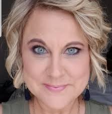 The Best You with Younique by LisaD.