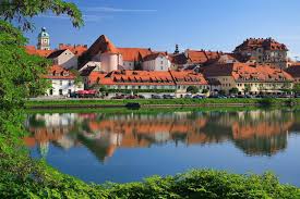 Marburgo (maribor, maribor) si trova in cet fuso orario *1 (gmt differenza oraria in ore: Maribor Visitate Gli Angoli Nascosti Della Citta I Feel Slovenia