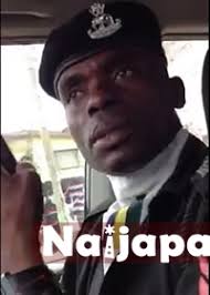 Policeman caught extorting motorist