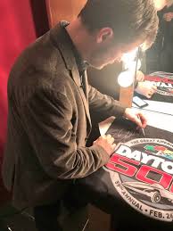 LeighAnne Ferrell (@La_Holler) / X