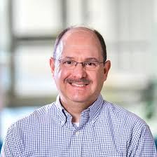 Craig Hetrick's Instagram, Twitter & Facebook