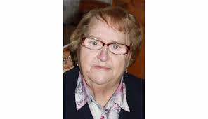 Paulette Metzger's Instagram, Twitter & Facebook