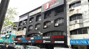 Bear living is a design & build company and full service main contractor that specialize in constructing private residences, award winning designer home, commercial properties, education, data center, logistic properties and other unique establishments. Dengan Wajah Baru One Living Pandan Jaya Buat Promosi Jualan Secara Besar Besaran