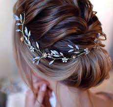 Let's start off with a very romantic bridesmaid hairstyle for short to medium hair. 10 Charming Bridesmaid Hairstyles Ideas You Can Try Fashions Nowadays
