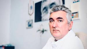 En cas de réutilisation des textes de cette page, voyez comment citer les auteurs et mentionner la licence. Vq 1k21a9tv56m