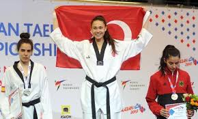 Başkan Şahin'den Nur Tatar açıklaması
