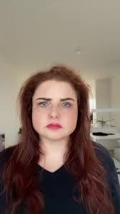 Sharon Stefan's Instagram, Twitter & Facebook