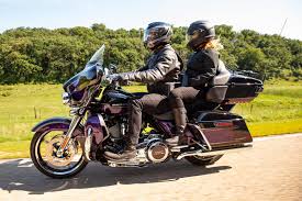 By way of explanation, when also it tends to foam less, giving better lubrication to that glorified tractor transmission. 2021 Harley Davidson Cvo Limited First Look Updates Specs Photos
