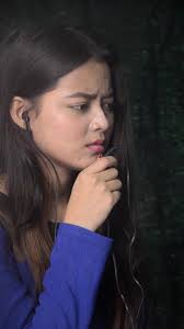 Kaisa Ganda Sa Pyar Hai? A Comedy Exploration