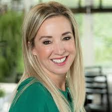 Kathy Papa's Instagram, Twitter & Facebook