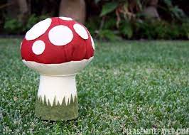 10 Creative Mushroom Projects For Your Garden Diy Doll Miniatures Mushroom Crafts Hobbies And Crafts