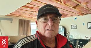 Neighbours near Christchurch explosion 'narrowly escaped injury'