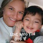 Crystal Hamlett's Instagram, Twitter & Facebook