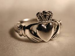 claddagh ring