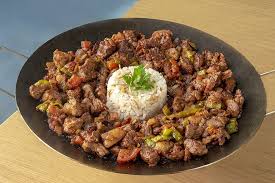 Rüyada yemek pişirmek, beklenmedik bir yerden bir ihsanla karşılaşılacağını ifade eder. Ruyada Kavurma Gormek Ne Anlama Gelir