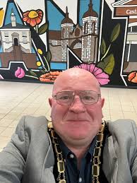 Neil kelly (@Neilkelly13)